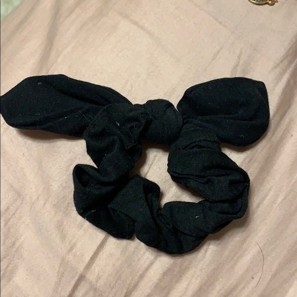 scrunchie - Picture 1 of 1